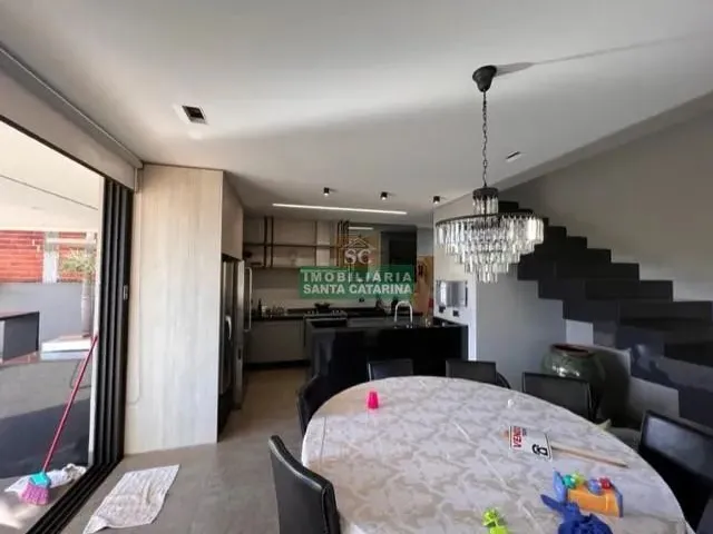 Imagem 4: Casa À Venda em Maringá, Cond Ecogarden Residence, com 3 Suítes, com 301 M²