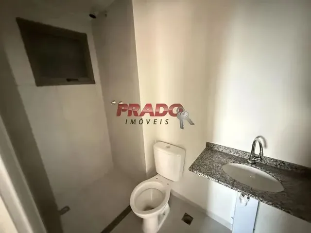 Imagem 2: Apartamento À Venda em Maringá, Jardim Aclimação, com 2 Quartos, com 64 M², Up