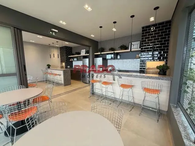 Imagem 10: Apartamento À Venda em Maringá, Jardim Aclimação, com 2 Quartos, com 64 M², Up