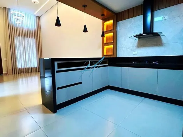 Imagem 16: Casa À Venda em Maringá, Bom Jardim, com 3 Quartos, com 140 M²