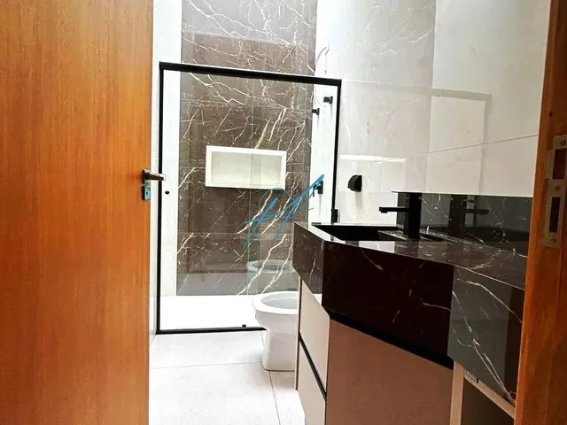Imagem 9: Casa À Venda em Maringá, Bom Jardim, com 3 Quartos, com 140 M²