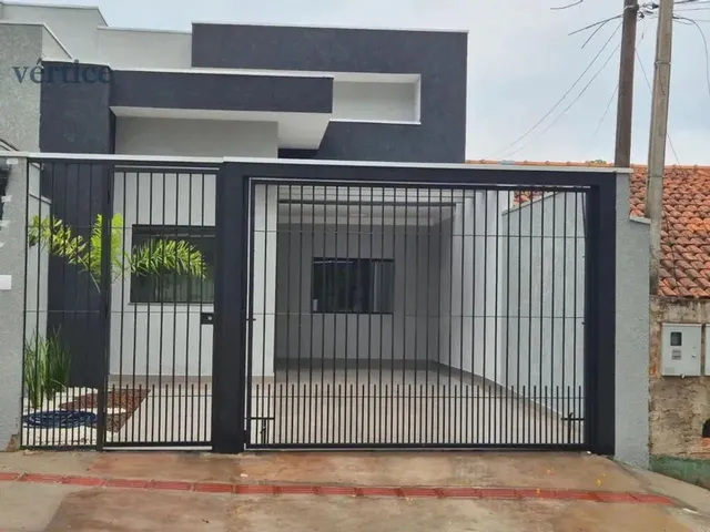 Imagem: Casa À Venda em Maringá, Conjunto Habitacional
