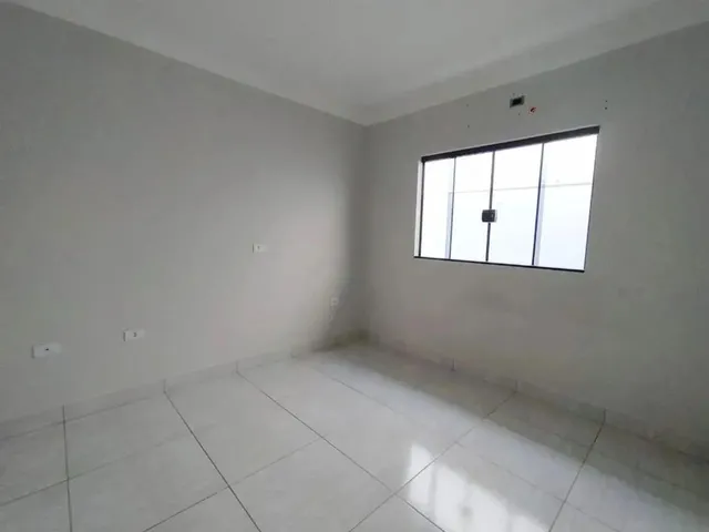 Imagem 7: Casa À Venda em Maringá, Conjunto João de Barro Itaparica, com 3 Quartos, com 75.83 M²