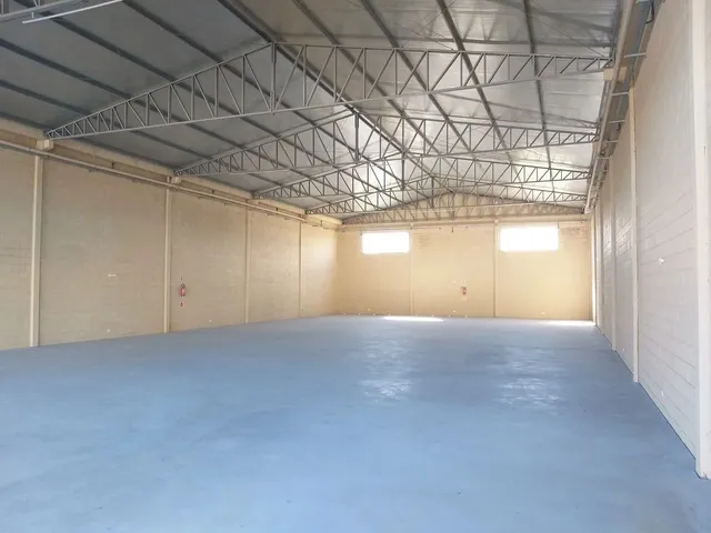 Imagem 4: Galpão - Comercial / Industrial