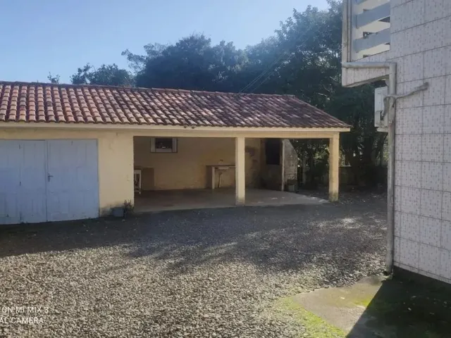 Imagem 2: Prédio Comercial com Um Apartamento na Parte Superior e 02 Salas Comerciais na Parte De