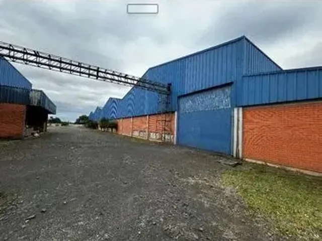 Imagem: Galpão Industrial À Venda em Araranguá