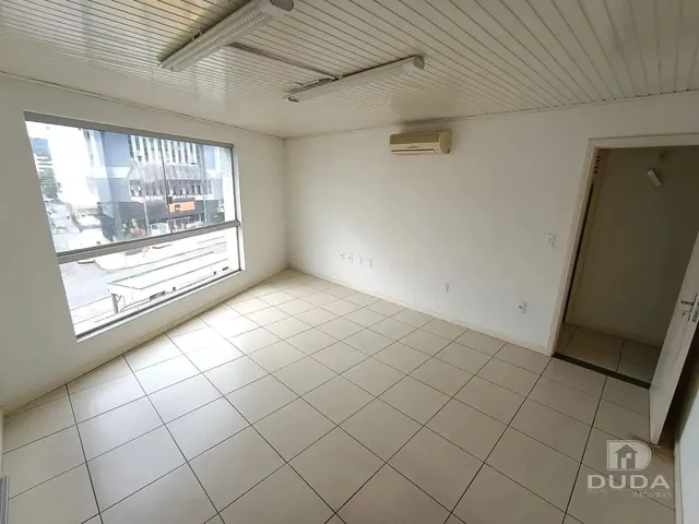 Imagem 15: Sala Comercial Galpão / depósito com aluguel por R$1.400 /mês