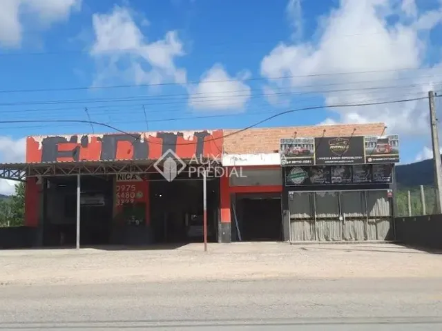 Imagem 3: Imóvel Comercial com Terreno de 612 M²- Oportunidade Imperdível no Campo Duna