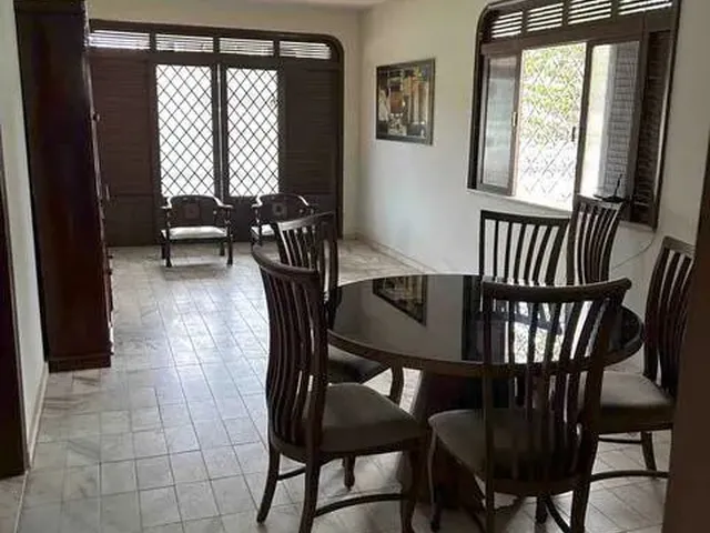 Imagem 4: Mansão com Piscina em Salinas