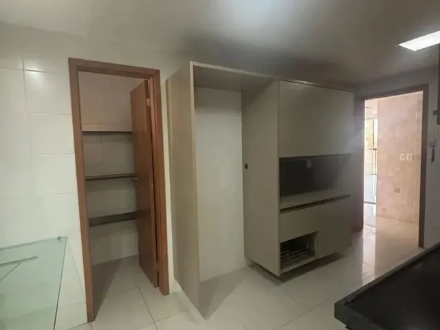 Imagem 14: Alugo Excelente Apt 3 Suítes + Dce