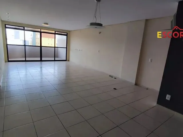 Imagem 4: Imóvel para Venda Possui 163 Metros Quadrados com 3 Quartos em Cabo Branco - João