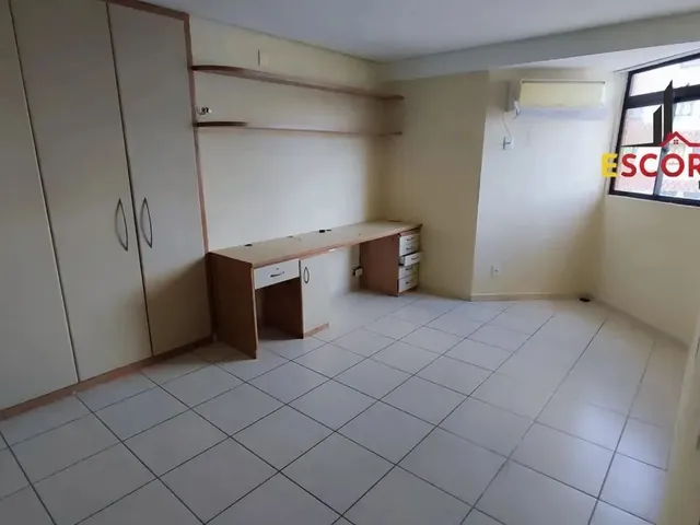 Imagem 15: Imóvel para Venda Possui 163 Metros Quadrados com 3 Quartos em Cabo Branco - João