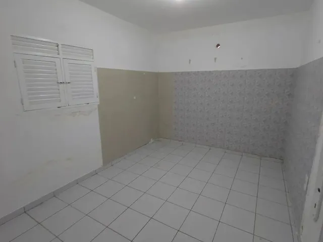 Imagem 7: Casa no Bairro Mangabeira em Av. Principal - João Pessoa - Pb