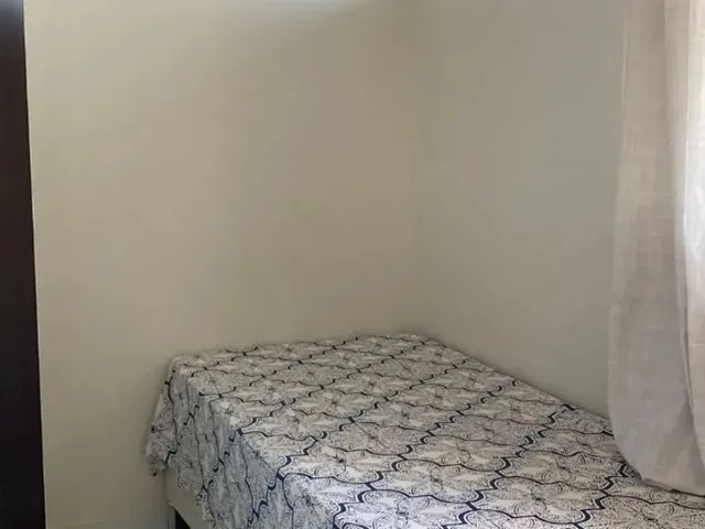 Imagem: Alugo Quarto