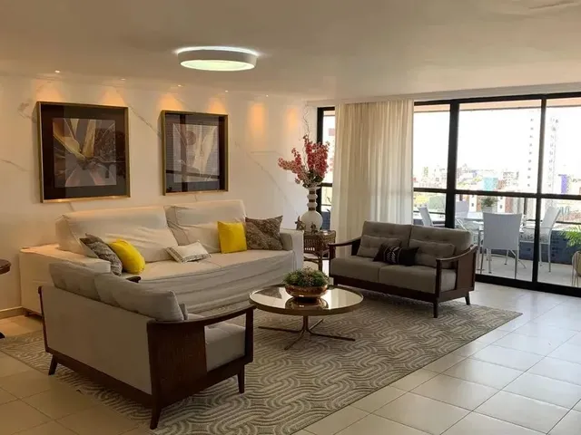 Imagem: Imóvel para Aluguel com 248 Metros Quadrados