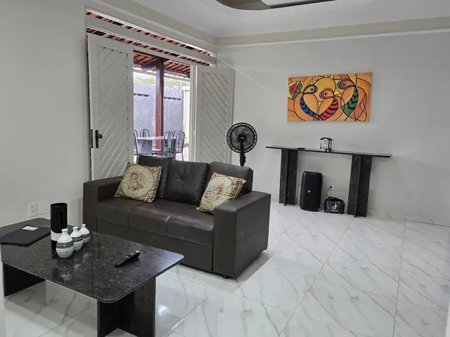Imagem 6: Casa para Aluguel por Temporada, Tem 390 Metros Quadrados com 4...