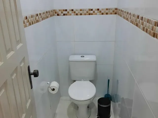 Imagem 4: Casa para Aluguel por Temporada, Tem 390 Metros Quadrados com 4...
