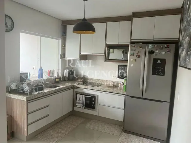 Imagem: Casa a Venda com 03 Dormitórios, 01 Suite