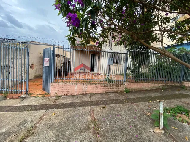 Imagem: Casa em Rua Alagoas - Centro - Londrina/Pr