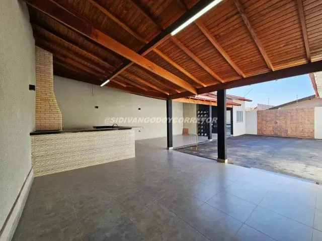 Imagem 7: Casa Prox. Ao Posto Opala 29 com 200M² de Construção e Ampla Área Gourmet