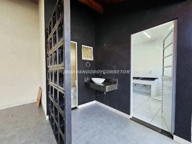 Imagem 9: Casa Prox. Ao Posto Opala 29 com 200M² de Construção e Ampla Área Gourmet