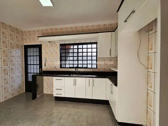 Imagem 3: Casa Prox. Ao Posto Opala 29 com 200M² de Construção e Ampla Área Gourmet
