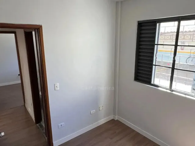 Imagem 3: Apartamento Térreo À Venda no Edifício Residencial Vale das Andorinhas com 3 Quartos