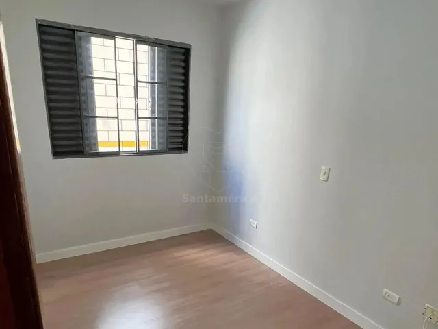 Imagem 2: Apartamento Térreo À Venda no Edifício Residencial Vale das Andorinhas com 3 Quartos