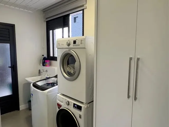 Imagem 3: Oportunidade no Edifício Trianon Apartamento com 3 Suítes Venda