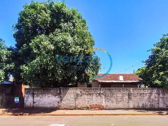 Imagem: Casa Residencial com 3 Quartos À Venda
