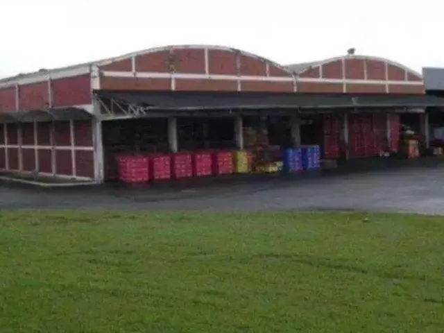 Imagem 1: Imóvel Industrial com Diversas Benfeitorias, Onde Consiste do Lote de Terras Denominada
