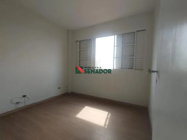 Imagem 10: Apartamento À Venda em Londrina, Centro, com 3 Quartos, com 107 M², Edifício Lilian