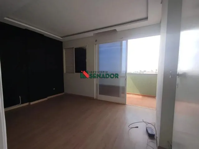 Imagem 5: Apartamento À Venda em Londrina, Centro, com 3 Quartos, com 107 M², Edifício Lilian
