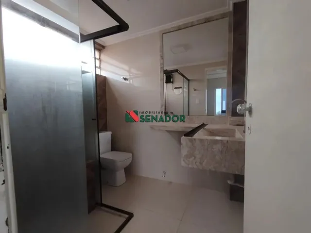 Imagem 3: Apartamento À Venda em Londrina, Centro, com 3 Quartos, com 107 M², Edifício Lilian