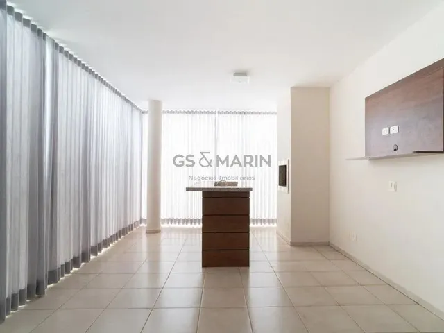 Imagem 2: Casa À Venda em Londrina, Royal Forest, com 3 Quartos, com 200 M², Condomínio Royal