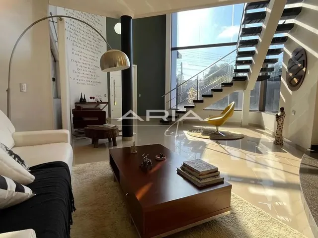 Imagem: Casa Sobrado para Venda na Região Central