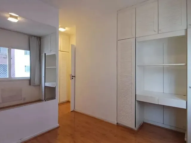 Imagem 2: Imóvel para Aluguel Tem 80 Metros Quadrados com 2 Quartos em Botafogo - Rio de Janeiro