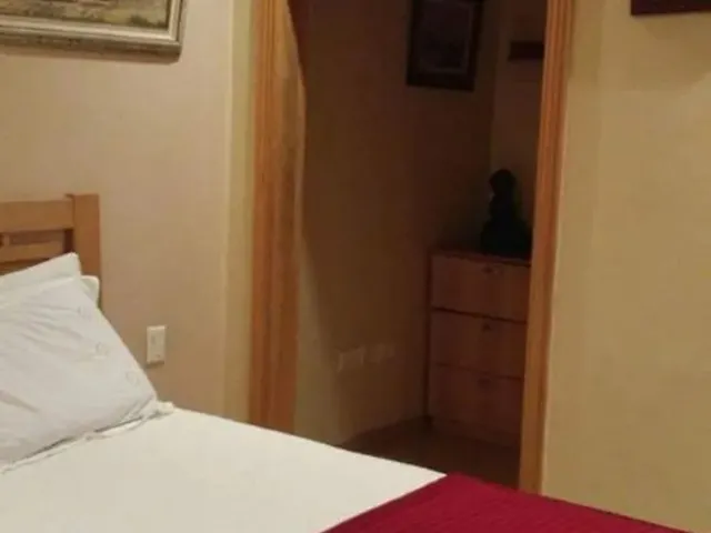Imagem: Suite para 2 Moças. Réveillon em Copacabana