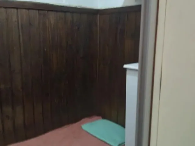 Imagem: Alugo 1 Quarto de Solteira para Moça em