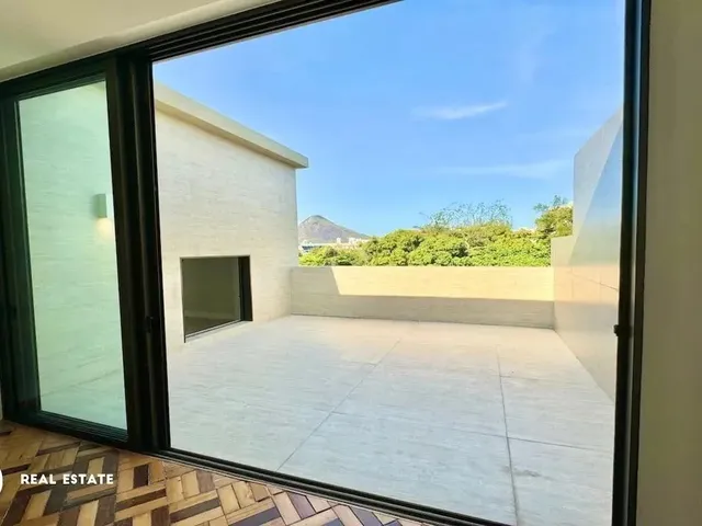 Imagem 13: Cobertura Linear com 460 M² no Leblon