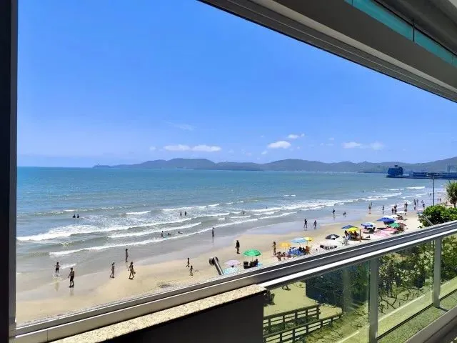 Imagem: Apto À Venda Frente Mar com 4 Suítes (1
