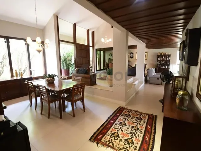 Imagem 1: Sobrado À Venda em Campinas, Bairro das Palmeiras, com 4 Quartos, com 468 M²
