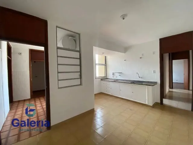 Imagem 15: Apartamento com 2 Quartos para Alugar, 159M² - Centro