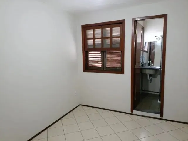 Imagem 9: Sobrado no Centro com 3 Quartos com Suíte para Locação