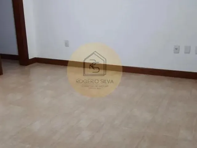 Imagem 8: Imóvel para Aluguel Possui 250 Metros Quadrados com 4 Quartos em Glória - Macaé - Rj