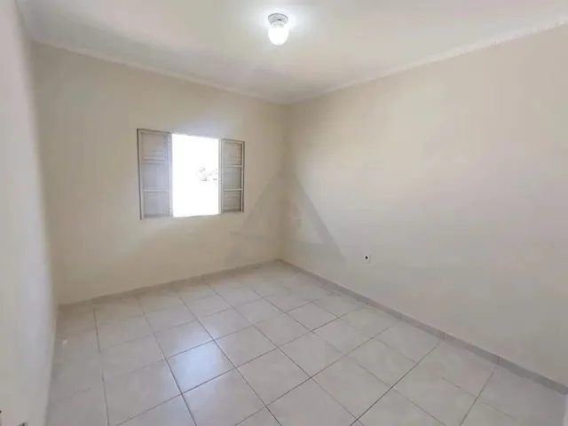 Imagem 11: Casa À Venda em Campinas, Jardim do Lago, com 2 Quartos, com 118 M²