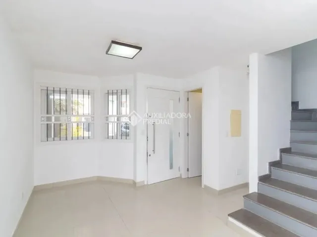 Imagem: Casa 3 Dormitórios, no Bairro Hípica