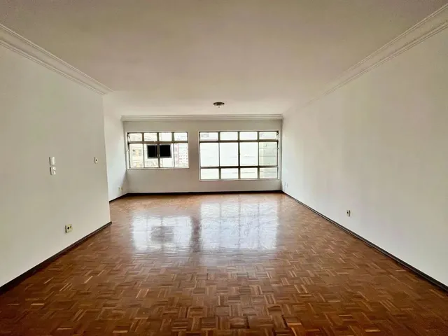 Imagem: Apartamento de 04 Quartos no Centro para