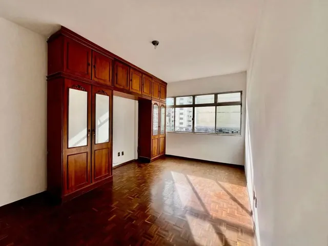 Imagem 15: Apartamento de 04 Quartos no Centro para Alugar