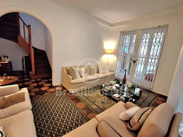 Imagem 10: Urca Belíssima Casa com 143 M²